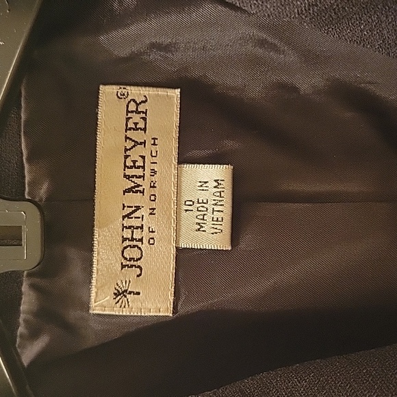 Suit jacket - Picture 2 of 3